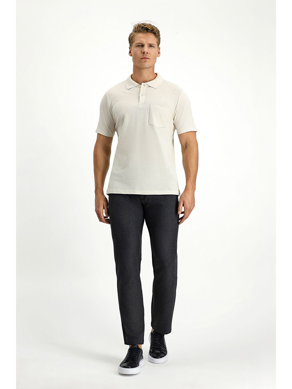 Bej Polo Yaka Regular Fit Nakışlı Pamuk %100 Pamuk Tişört-2