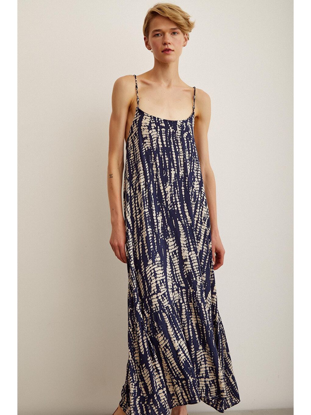 Lacivert Boncuk Askılı Salaş Elbise-3