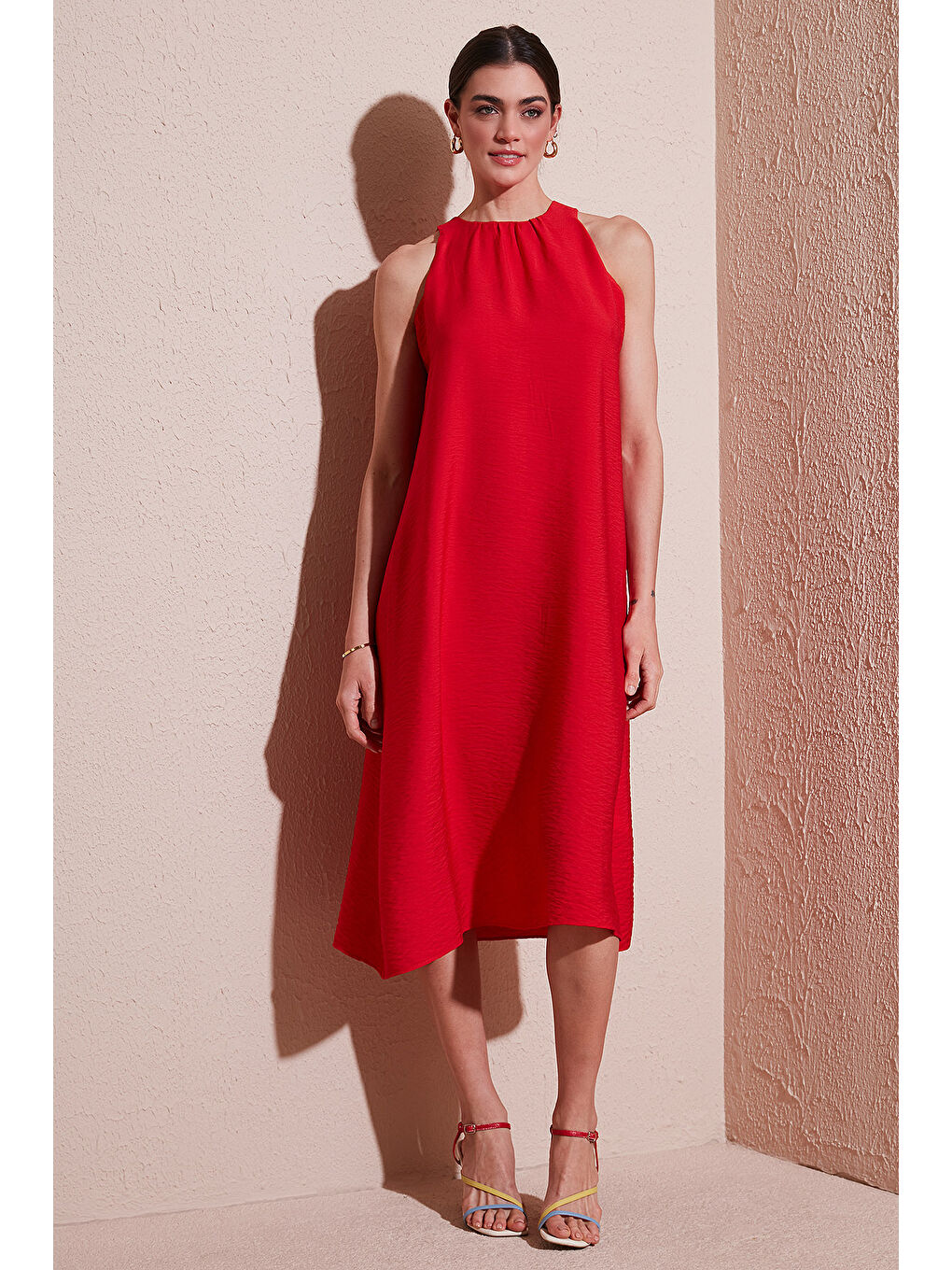 Kırmızı Regular Fit Halter Yaka Midi Boy Kadın Elbise 67810049-1