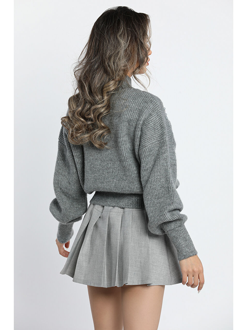 Gri Kadın Ön Pencereli Taş Detaylı Bel Ve Kol Lastikli Triko Bluz-9