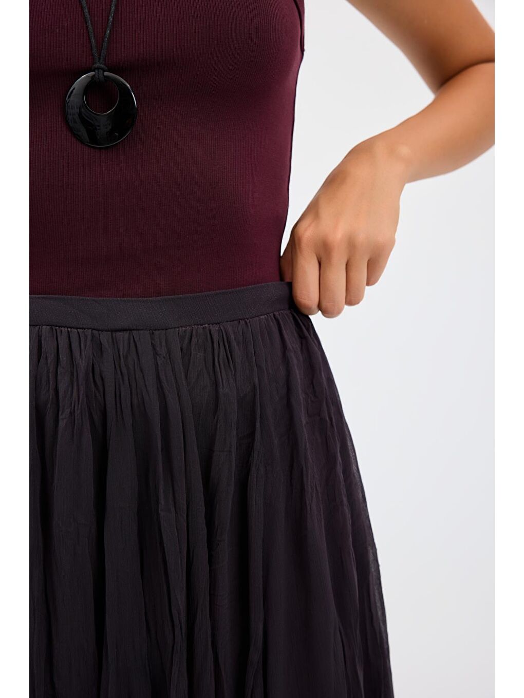 Kırışık Görünümlü Uzun Kloş Etek Antrasit-4