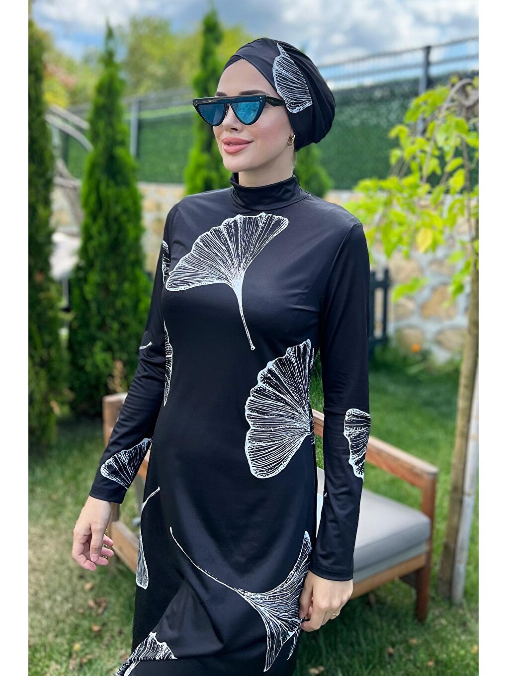 Siyah Elastanlı Tam Kapalı Tesettür Mayo 2208 Beyaz Rümeysa