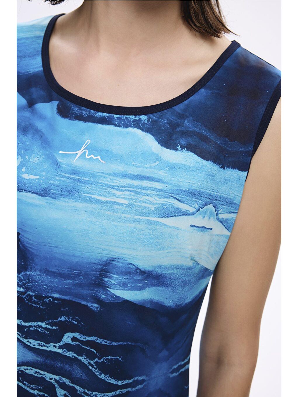 Mavi Desenli Lacivert 4 Parça Yarı Kapalı Mayo Takımı 5029-2