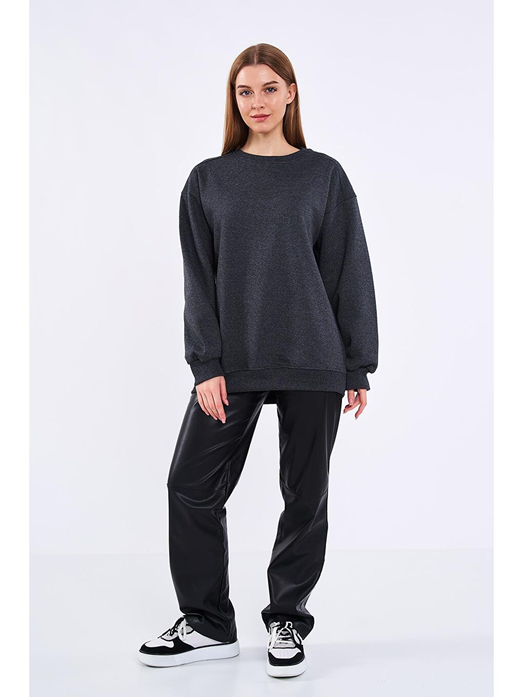 MMETALIC Antrasit Kadın Pamuklu Oversize Basic Bisiklet Yaka Sweatshirt - 2