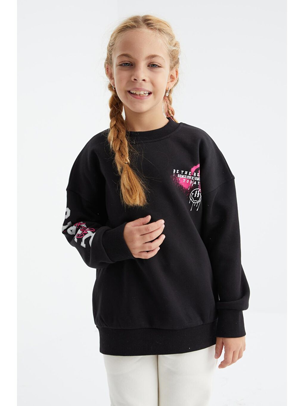 Siyah Baskı Detaylı O Yaka Kız Çocuk Sweatshirt - 75095-2