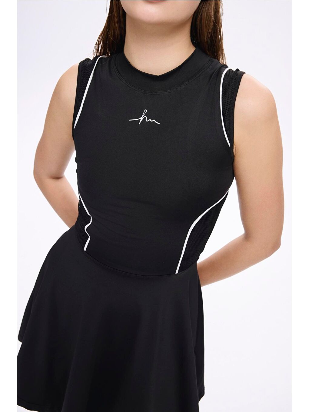 Spor Kesim Siyah 4 Parça Yarı Kapalı Mayo Takımı 5014-1