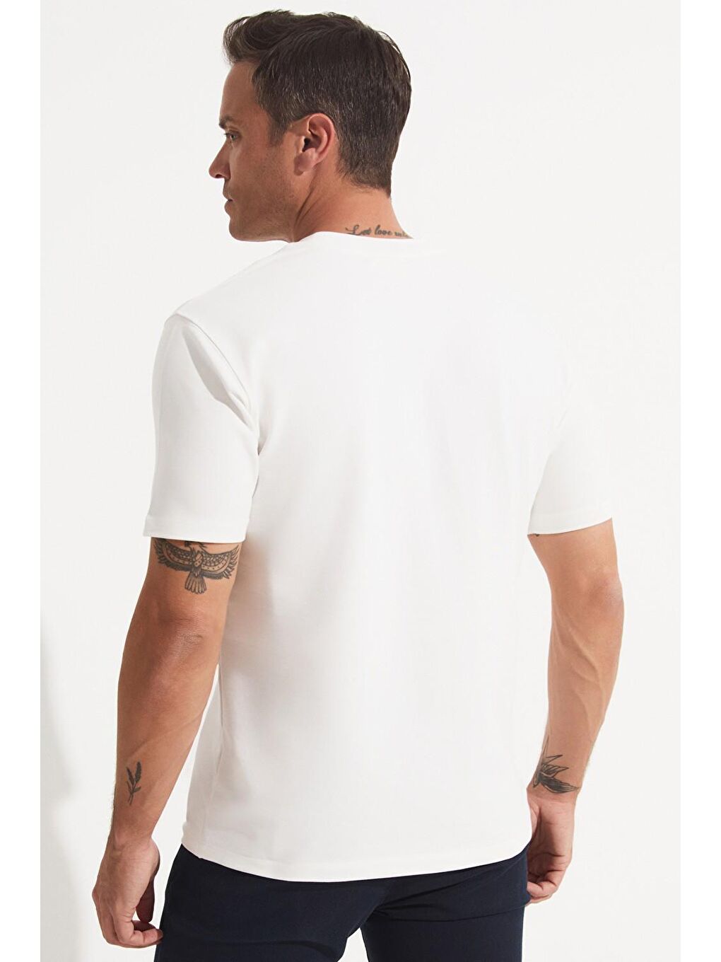 Beyaz Bisiklet Yaka Kısa Kollu Baskılı Erkek Tişört-4