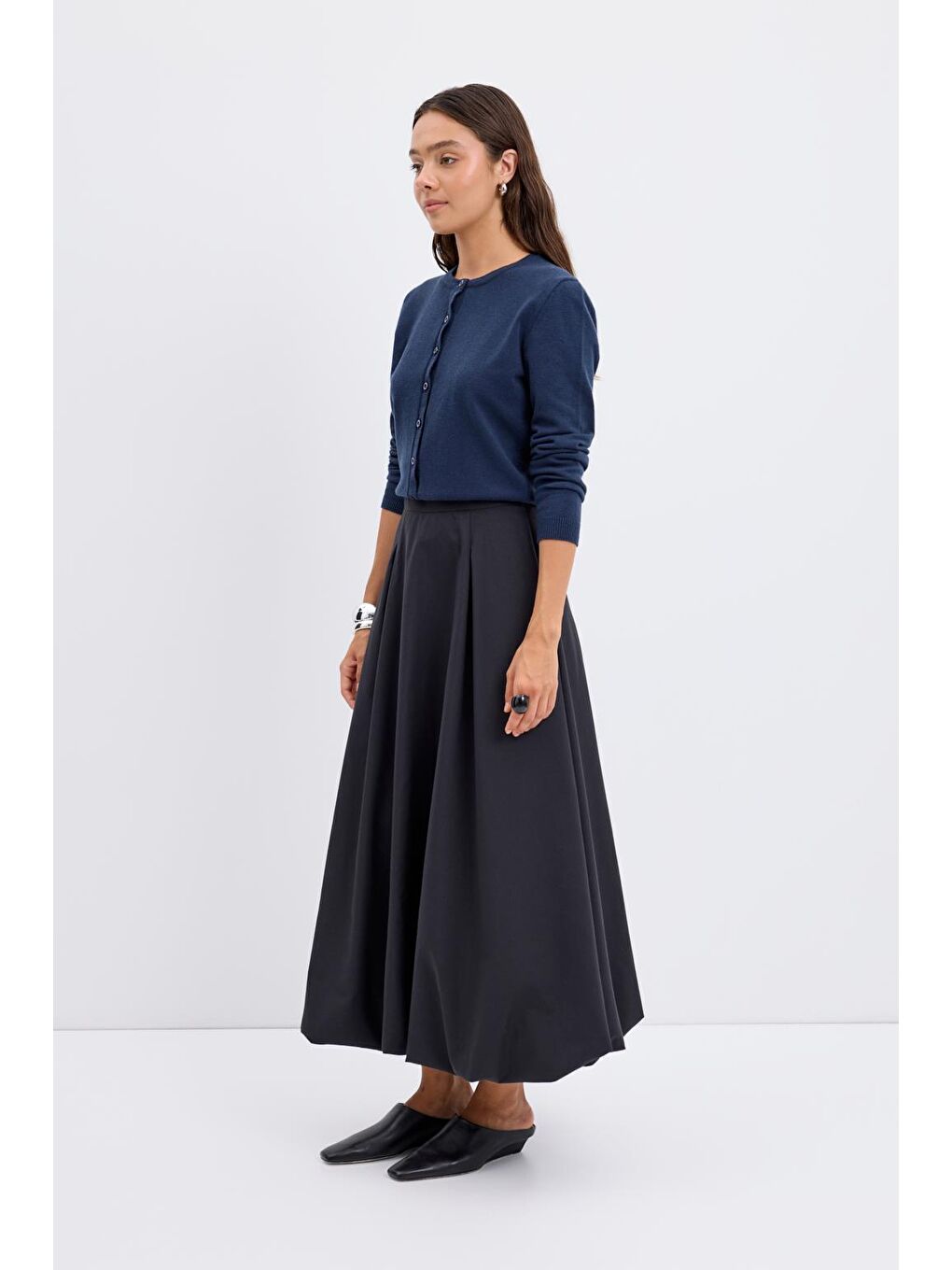 Yüksek Bel Pile Detaylı Balon Etek Siyah-4