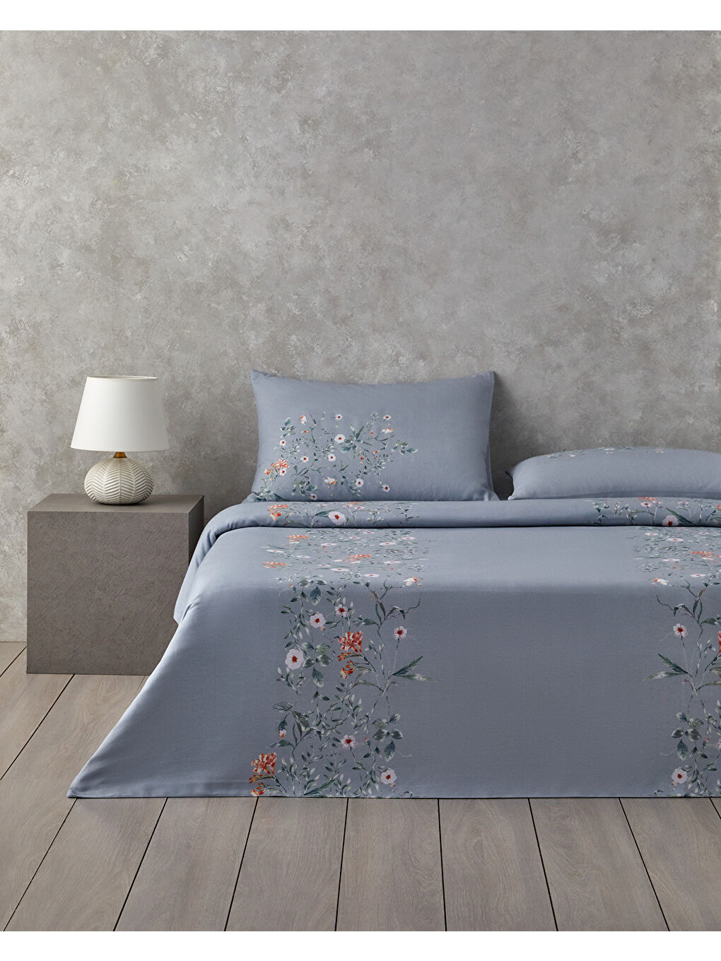 Yeşil Harmony Garden Krep Super King Nevresim Takımı 260x220 cm Seledon