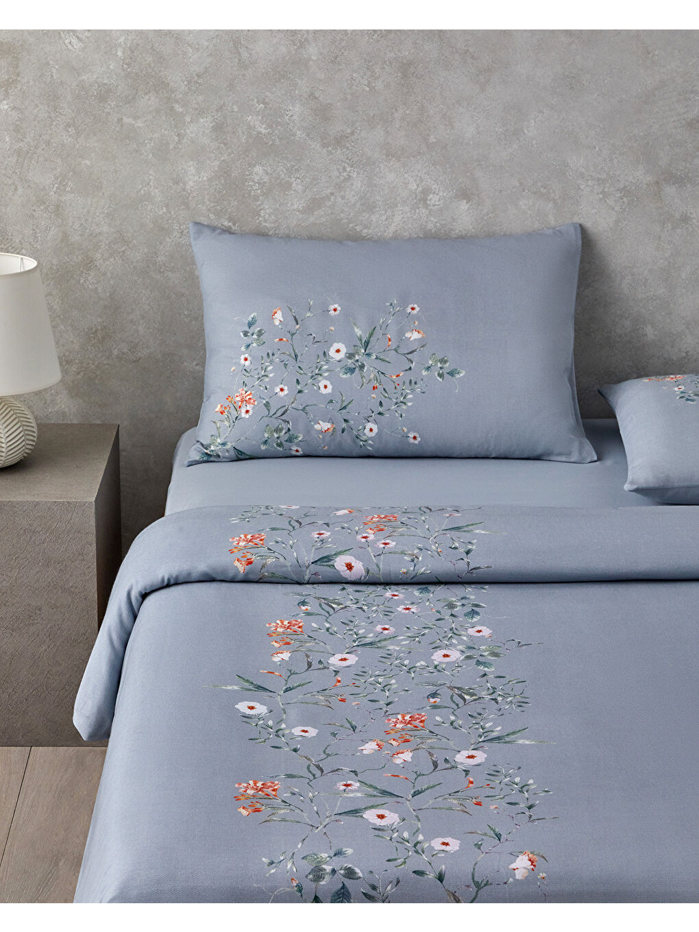 Yeşil Harmony Garden Krep Super King Nevresim Takımı 260x220 cm Seledon-1