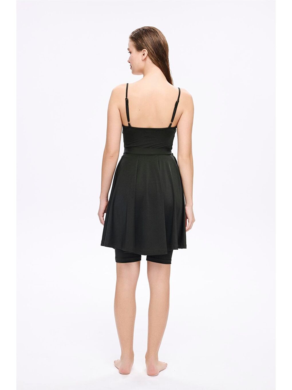 Parlak Kumaş Siyah 3 Parça Yarı Kapalı Mayo - Tulum Takımı 5053-3