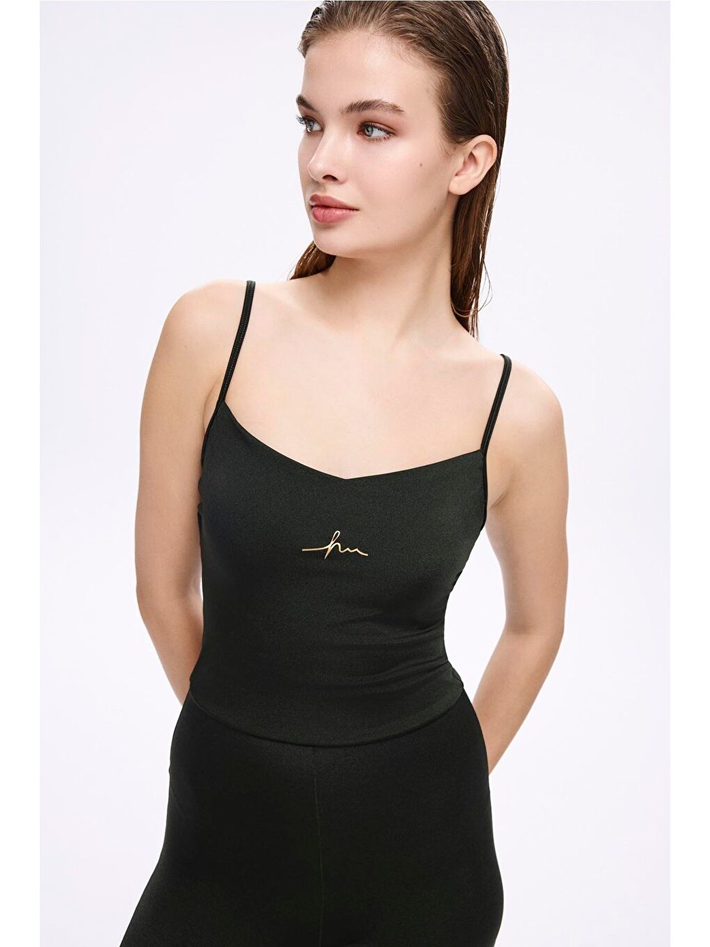 Parlak Kumaş Siyah 3 Parça Yarı Kapalı Mayo - Tulum Takımı 5053-5