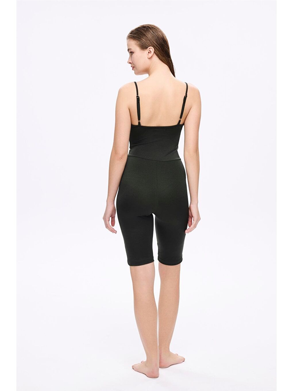 Parlak Kumaş Siyah 3 Parça Yarı Kapalı Mayo - Tulum Takımı 5053-6