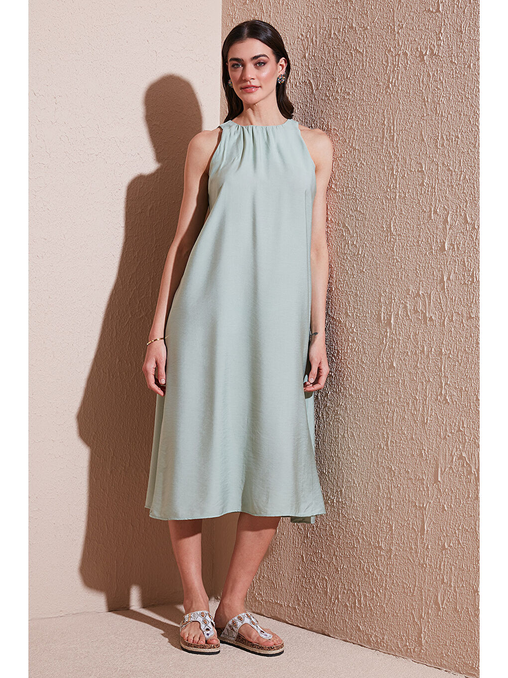 Yeşil Regular Fit Halter Yaka Midi Boy Kadın Elbise 67810049-1