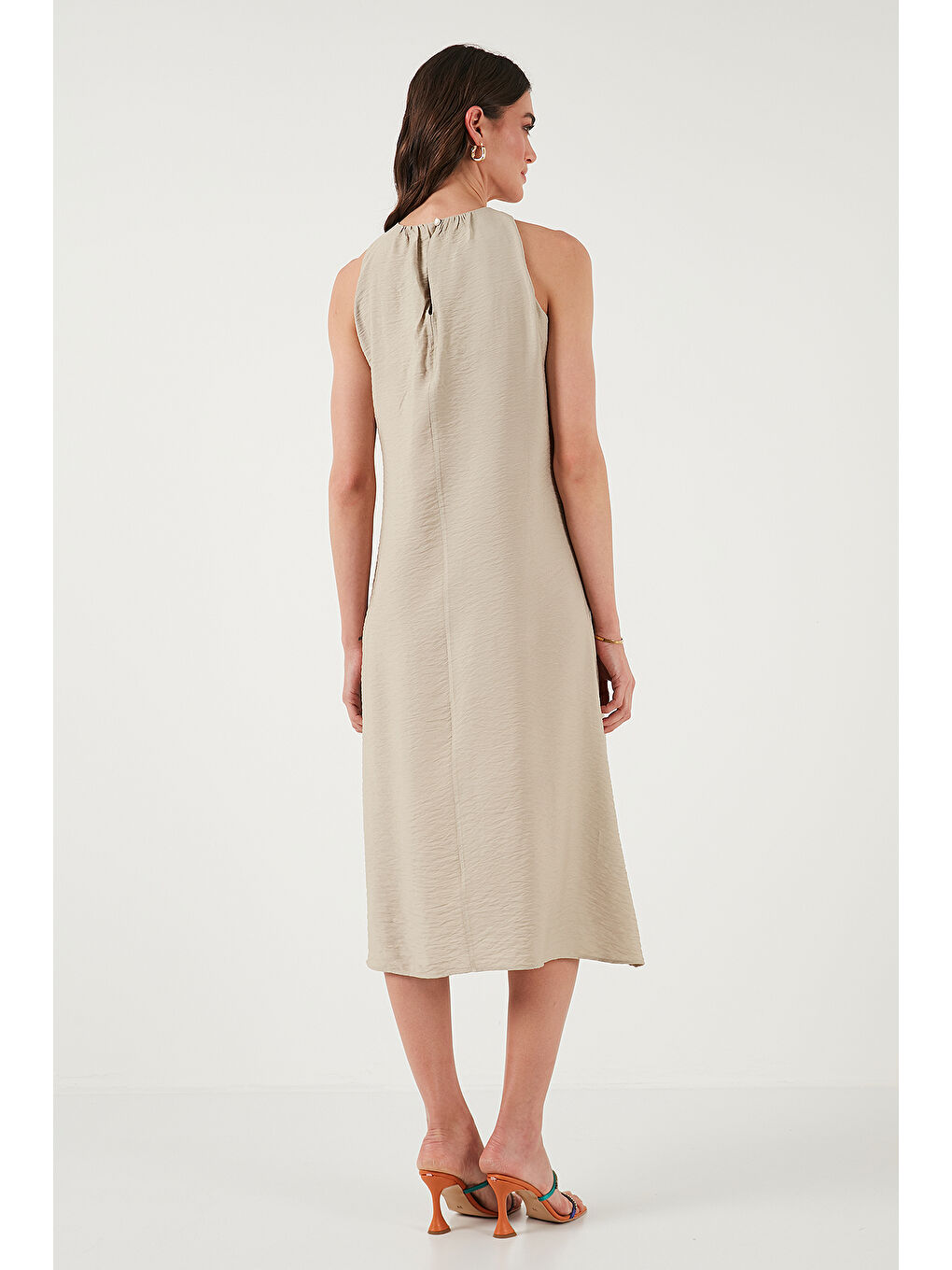 Bej Regular Fit Halter Yaka Midi Boy Kadın Elbise 67810049-6