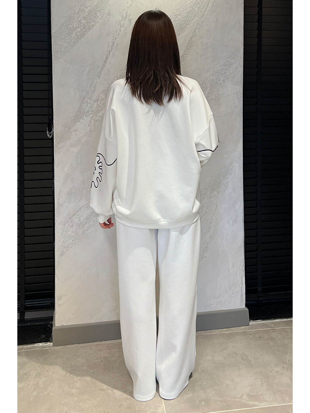 Beyaz Nakışlı Tunik Pantolon İkili Takım-3