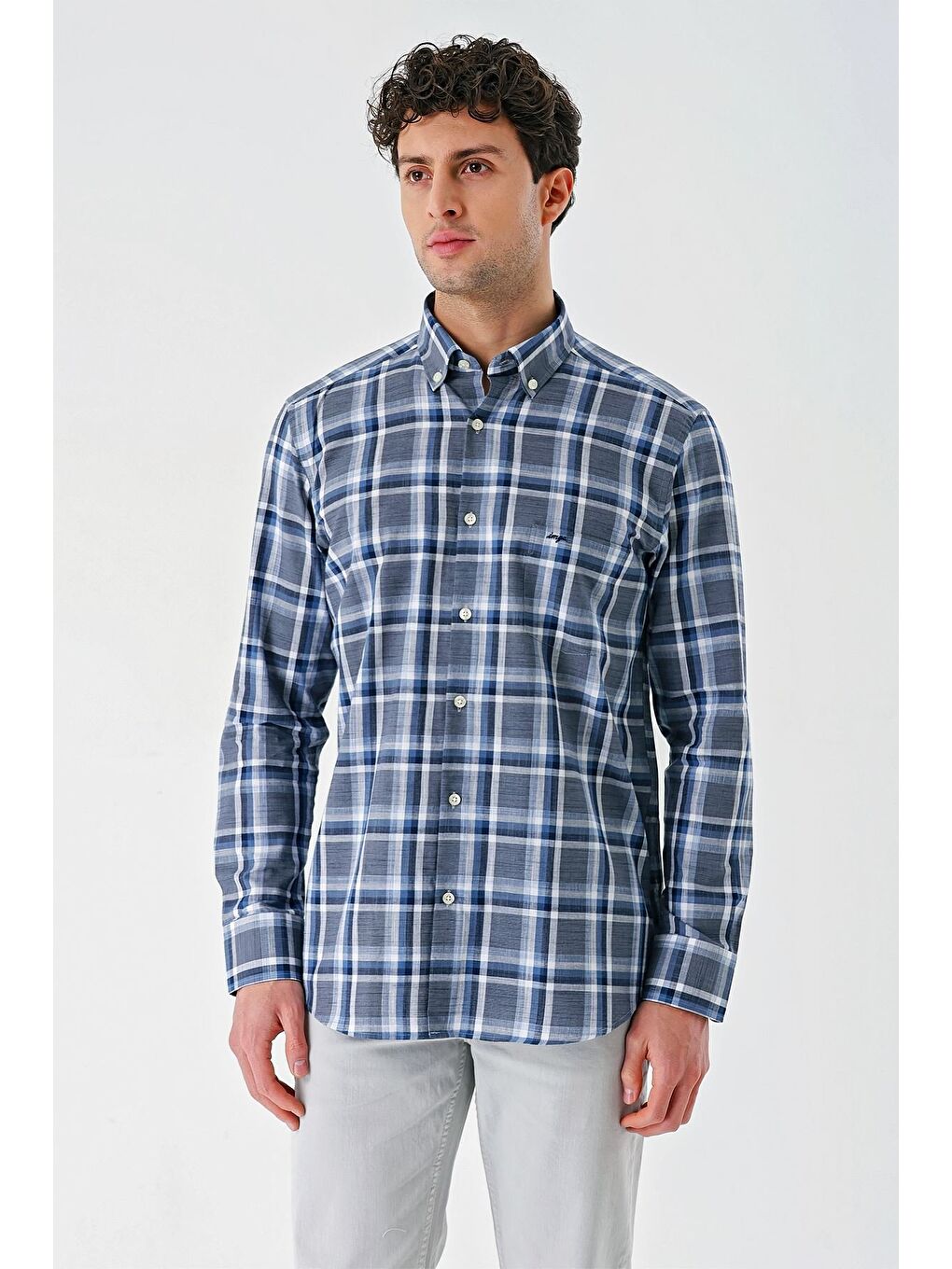 Koyu Lacivert Uzun Kollu Ekoseli Cepli %100 Pamuk Klasik Comfort Fit Rahat Kesim Gömlek 1004240184