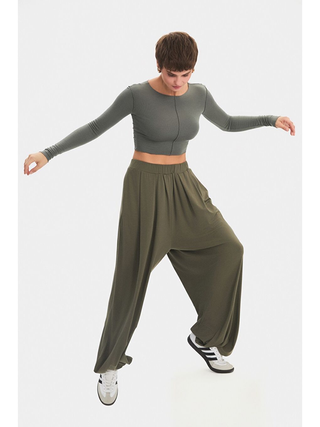 Haki Kadın Rayon Karışımlı Wide Leg/Geniş Paça Dökümlü Pantolon-5