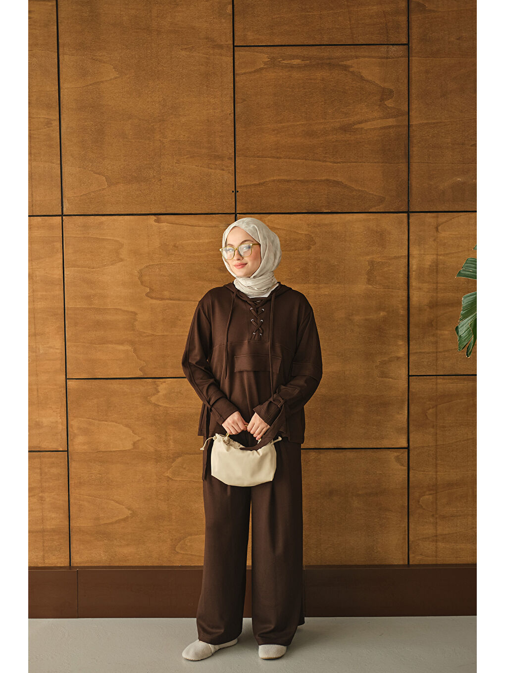 Kadın Önü Çapraz İp Detay Takım Kahverengi-4