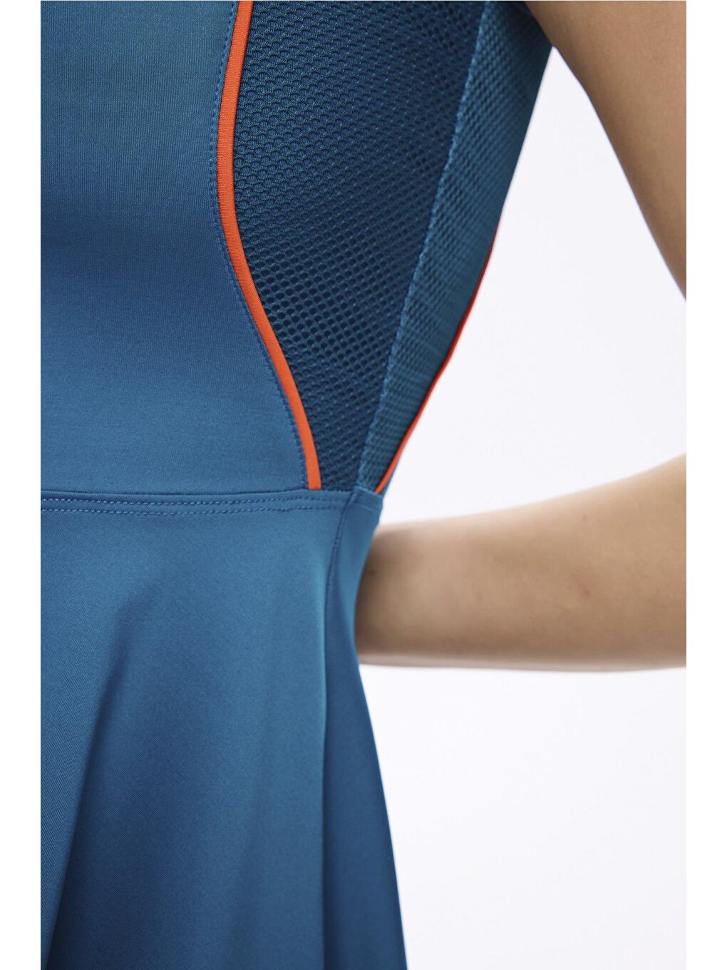 Spor Kesim Yeşil 4 Parça Yarı Kapalı Mayo Takımı 5058-3