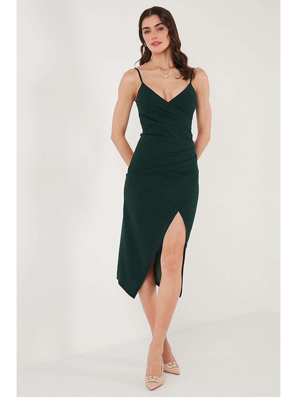 Yeşil Slim Fit V Yaka Drape Detaylı Yırtmaçlı Midi Boy Kadın Elbise 6789961-2