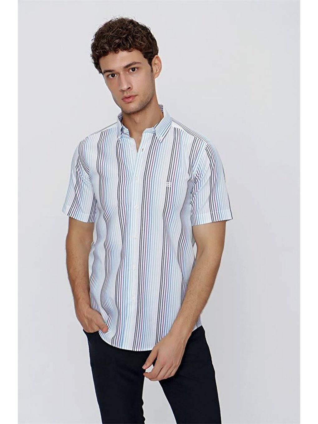 Lacivert Kısa Kol Çizgili Düğmeli Yaka Slim Fit Dar Kesim Klasik Gömlek 1004220155