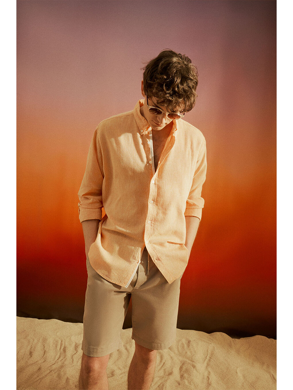 Erkek Turuncu Comfort Fit Rahat Kesim Düğmeli Yaka Keten Gömlek