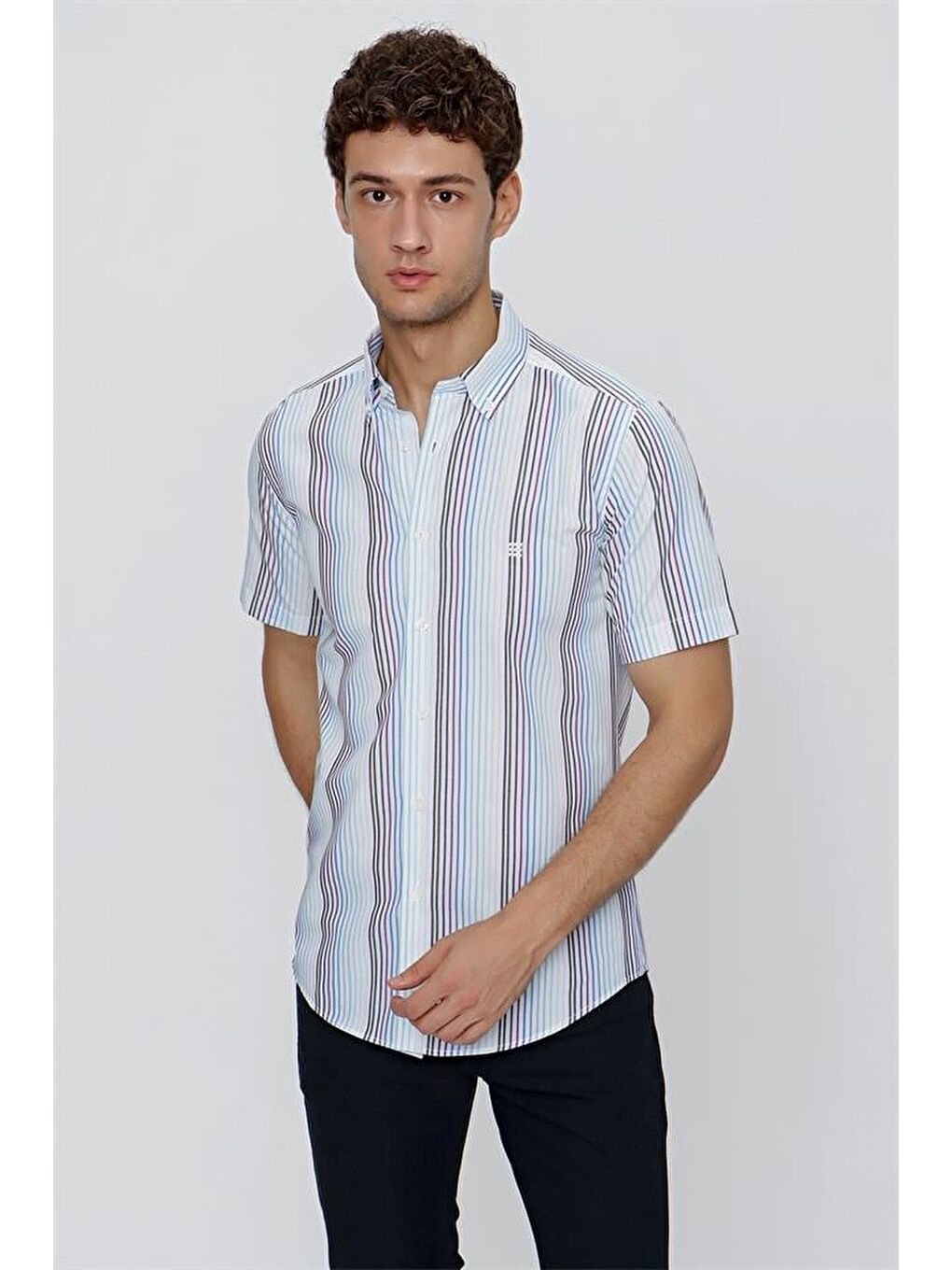 Lacivert Kısa Kol Çizgili Düğmeli Yaka Slim Fit Dar Kesim Klasik Gömlek 1004220155-2