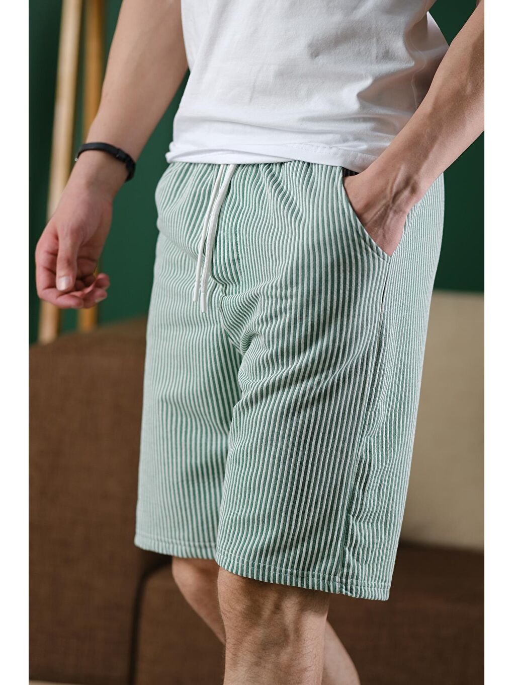 Yeşil Ethan Çizgili Dokuma Slim Fit Elastanlı Erkek Bermuda Şort