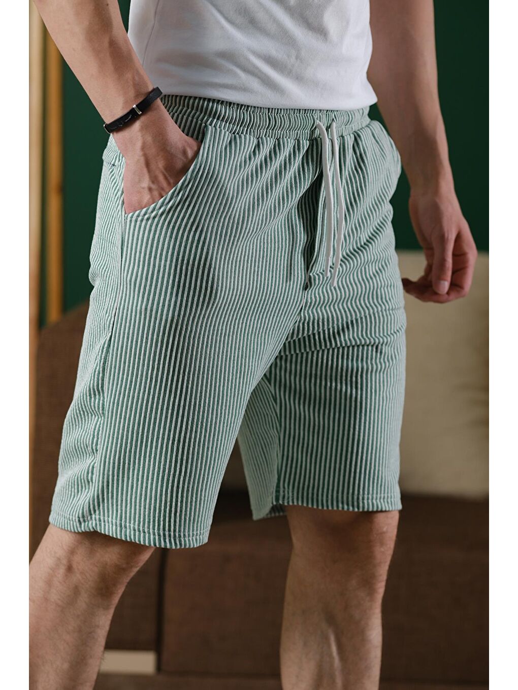 Yeşil Ethan Çizgili Dokuma Slim Fit Elastanlı Erkek Bermuda Şort-3