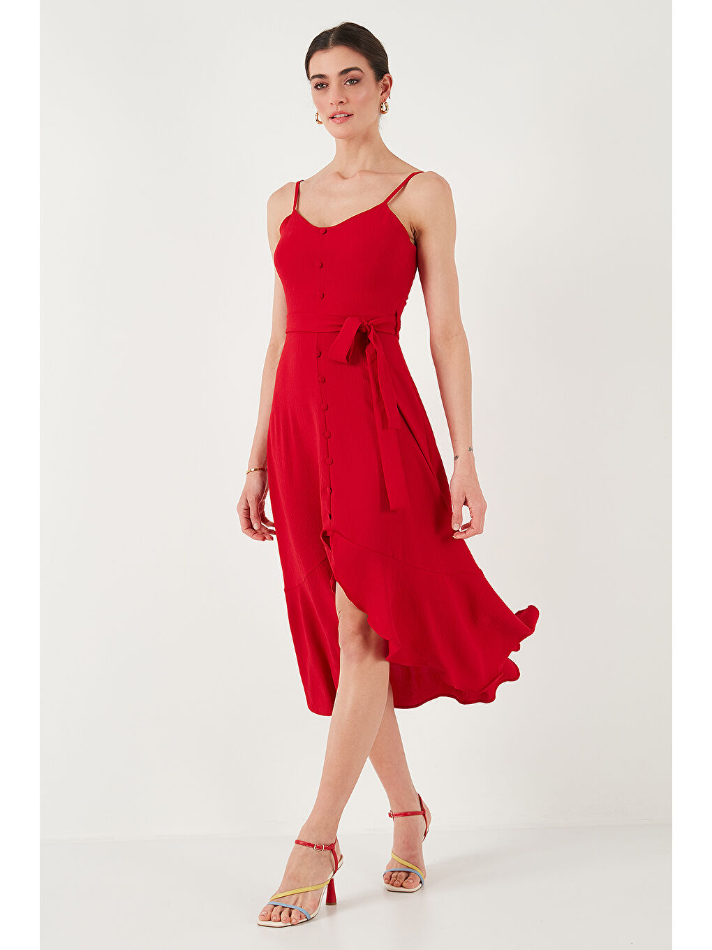 Kırmızı Kemer Ve Düğme Detaylı Volanlı Regular Fit Midi Boy Kadın Elbise 67810145-2