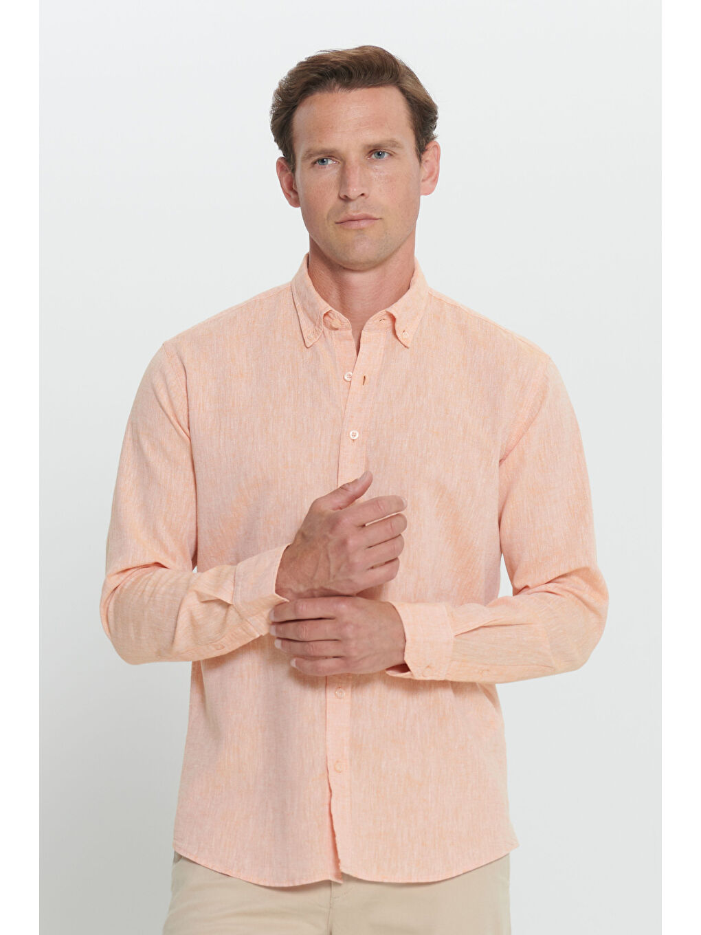 Erkek Turuncu Comfort Fit Rahat Kesim Düğmeli Yaka Keten Gömlek-5