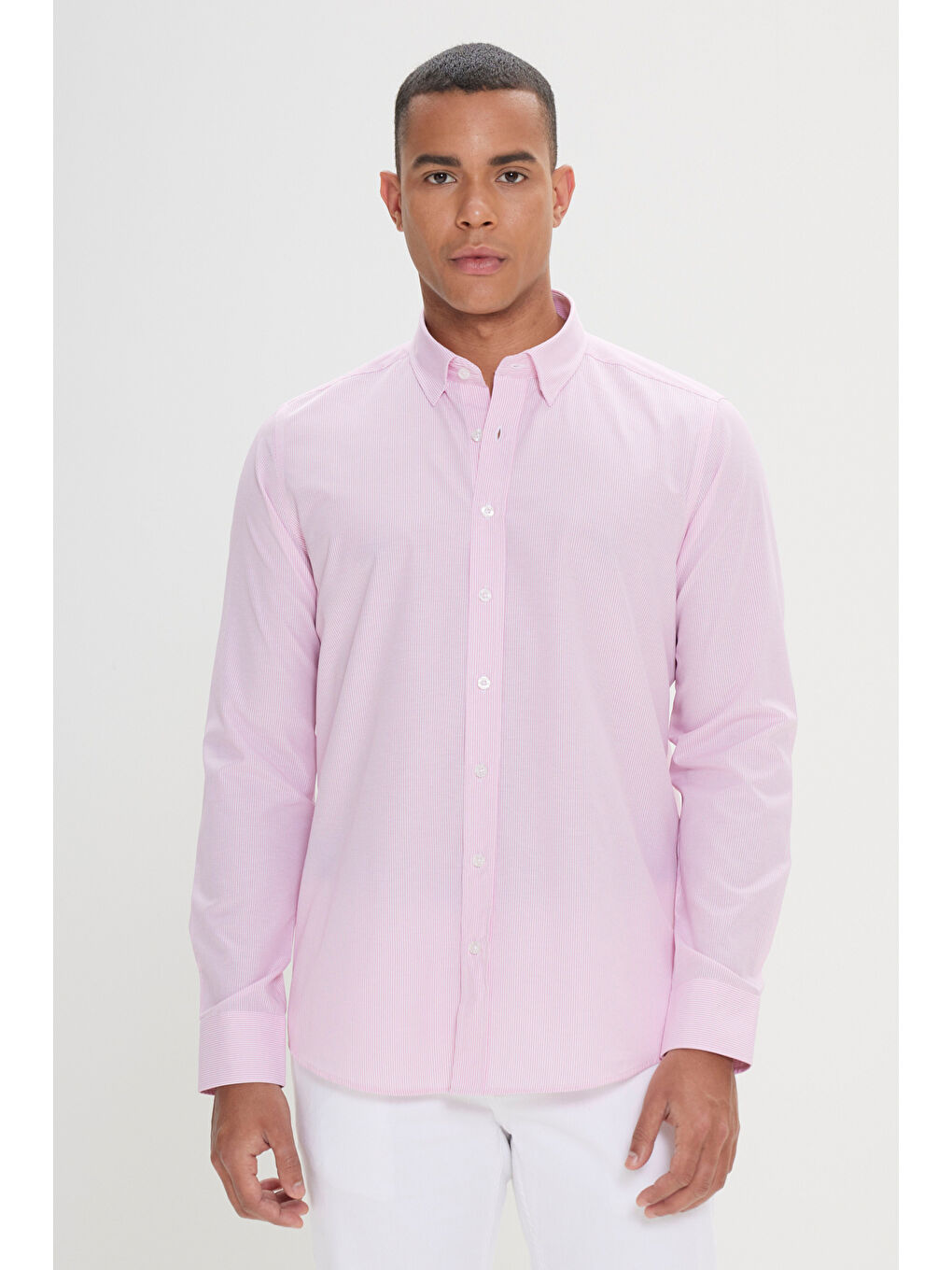 Erkek Beyaz-Pembe Slim Fit Dar Kesim Gizli Düğmeli Yaka Pamuklu Çizgili Gömlek-2