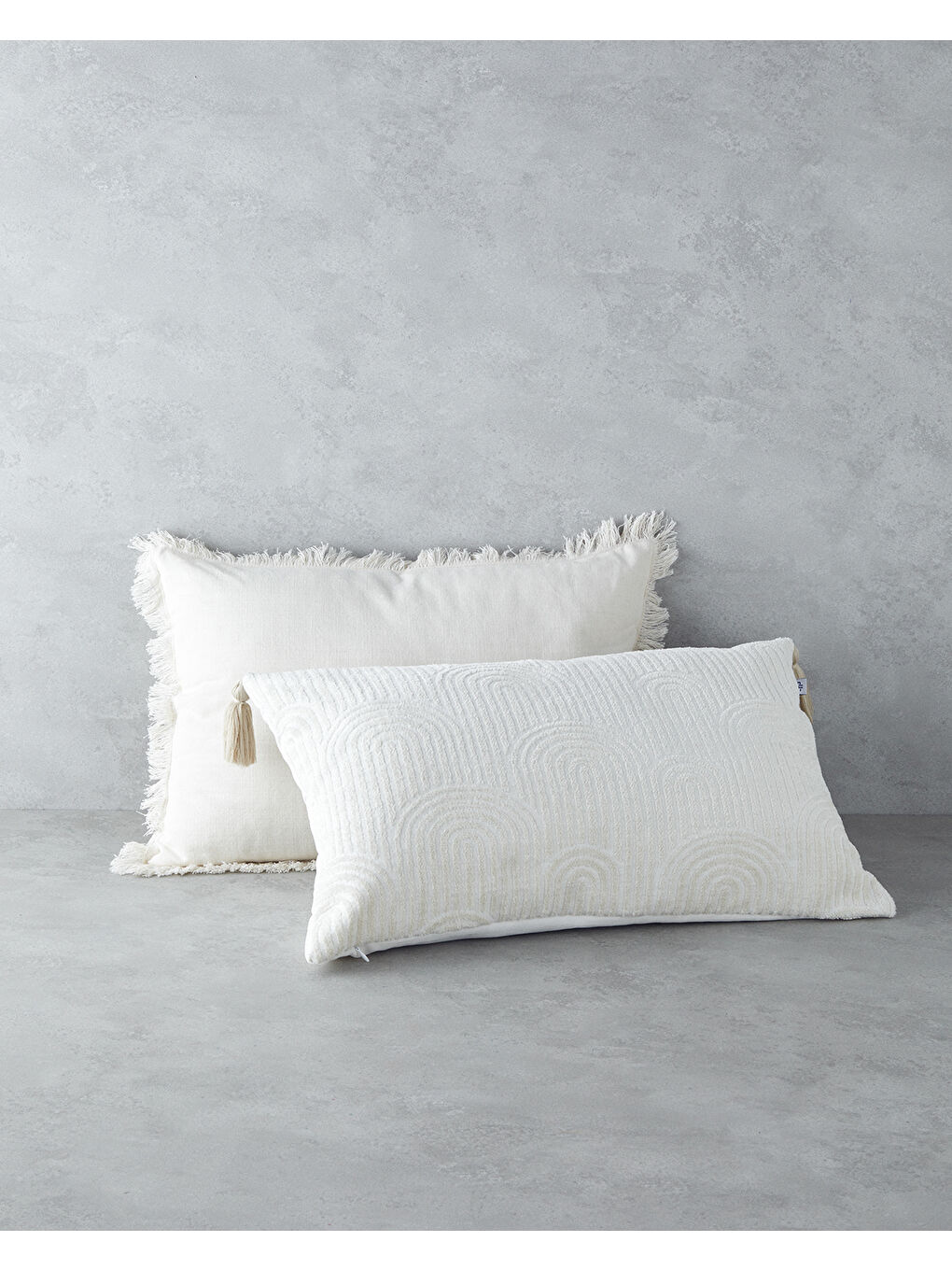 Deluxe Jakarlı Dekoratif Kırlent 35x55 cm Ekru-3