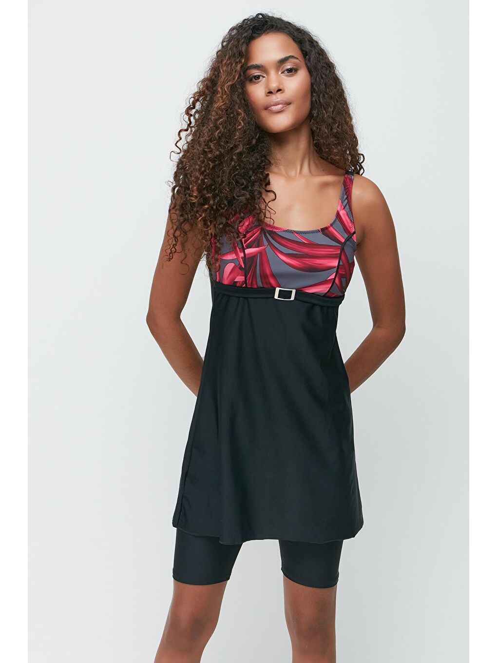 Taytlı Tesettür Mayo  7752 Siyah/Kırmızı