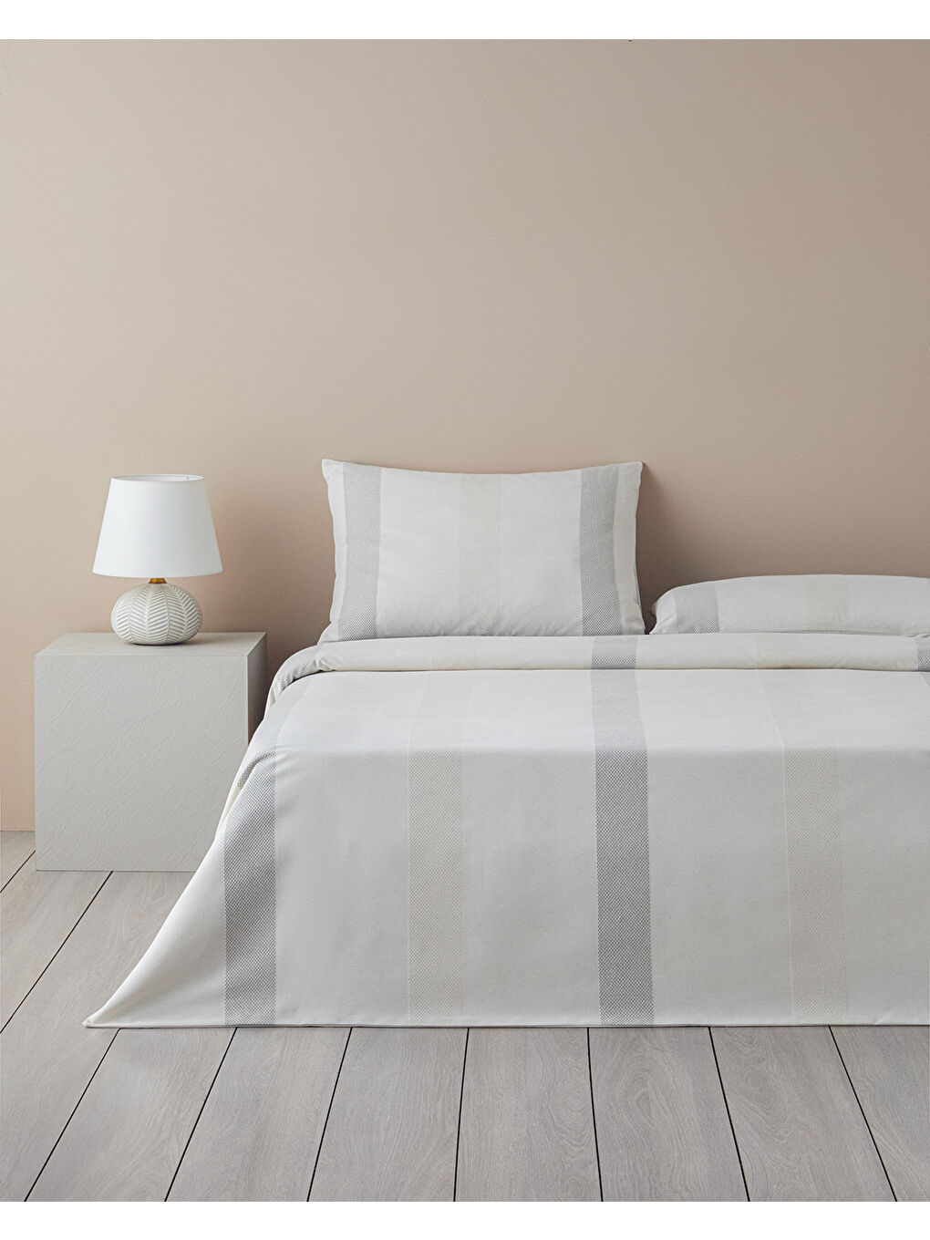 Bold Braid İpliği Boyalı Çift Kişilik Nevresim Takımı 200x220 cm Gri