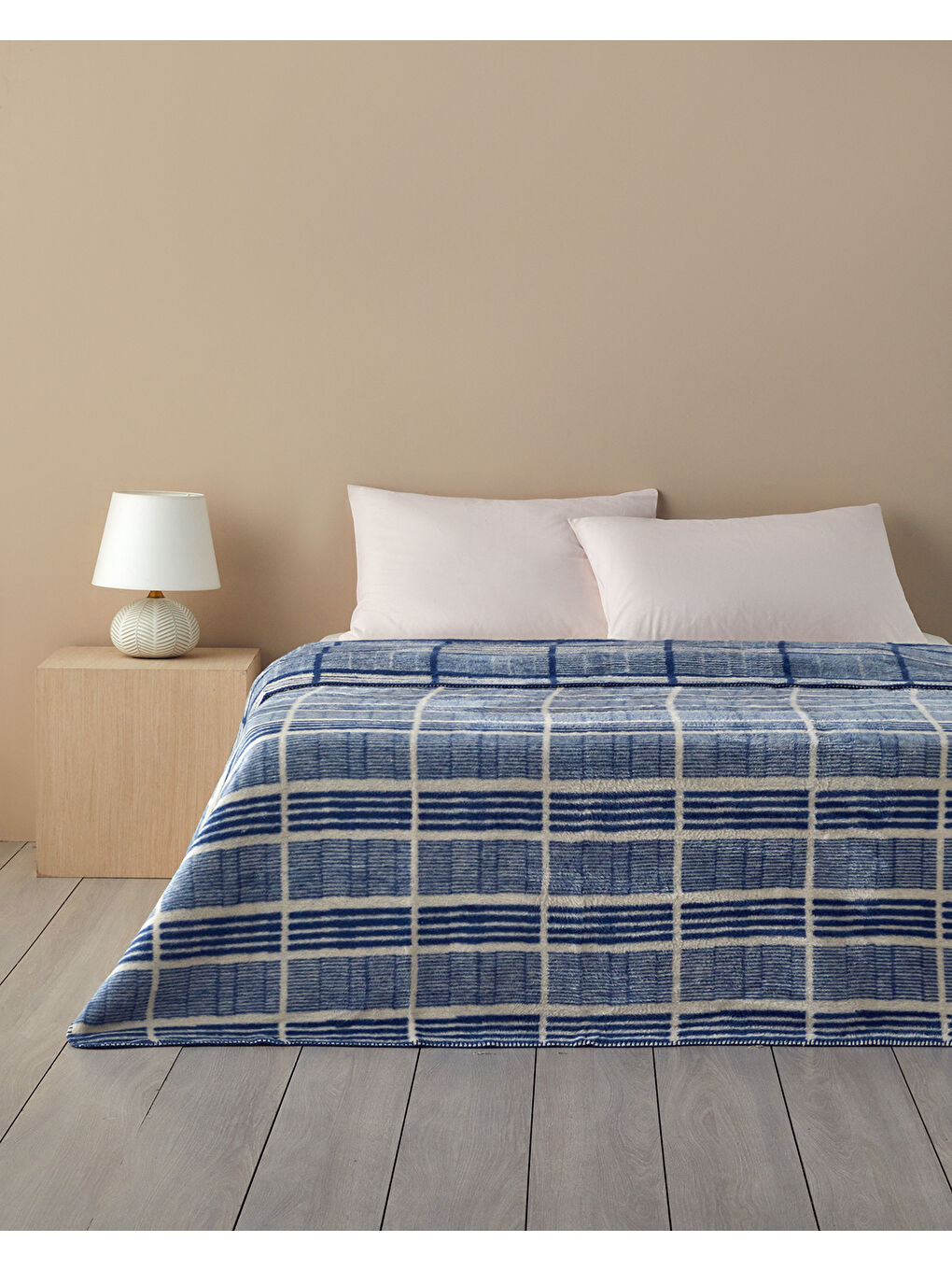 İndigo Menor Raya Akrilik Tek Kişilik Battaniye 150x200 cm Indigo-Mavi-1