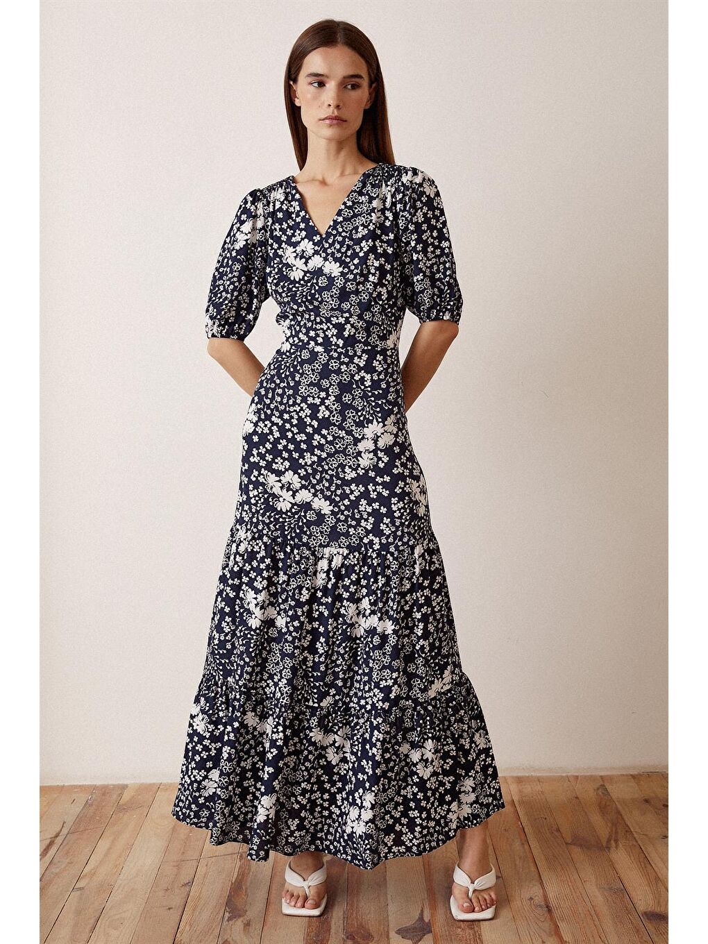 Siyah Fakir Kol V Yaka Elbise-1