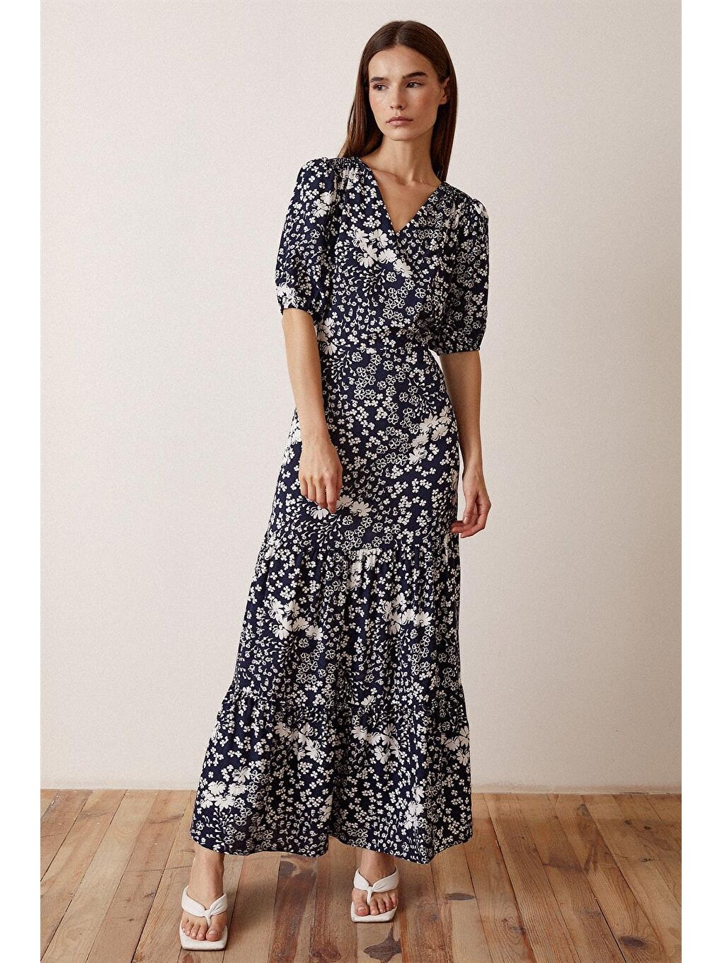 Siyah Fakir Kol V Yaka Elbise-2