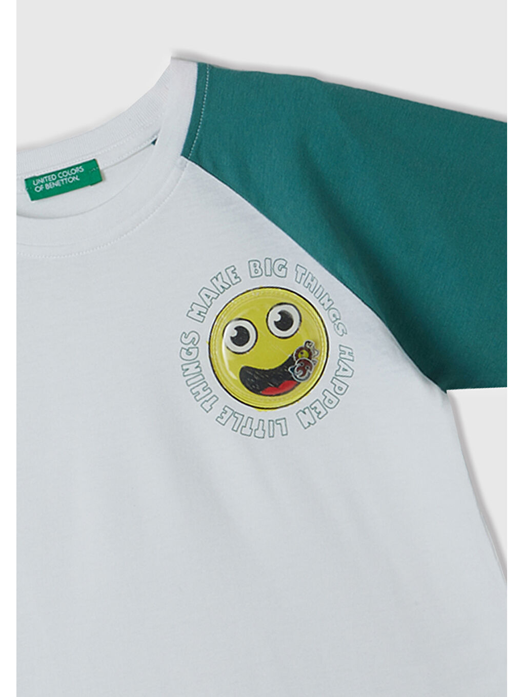 United Colors Of Benetton Beyaz Erkek Çocuk Beyaz Önü Aplikeli Blok Renkli Reglan Kol Bisiklet Yaka T-Shirt - 1