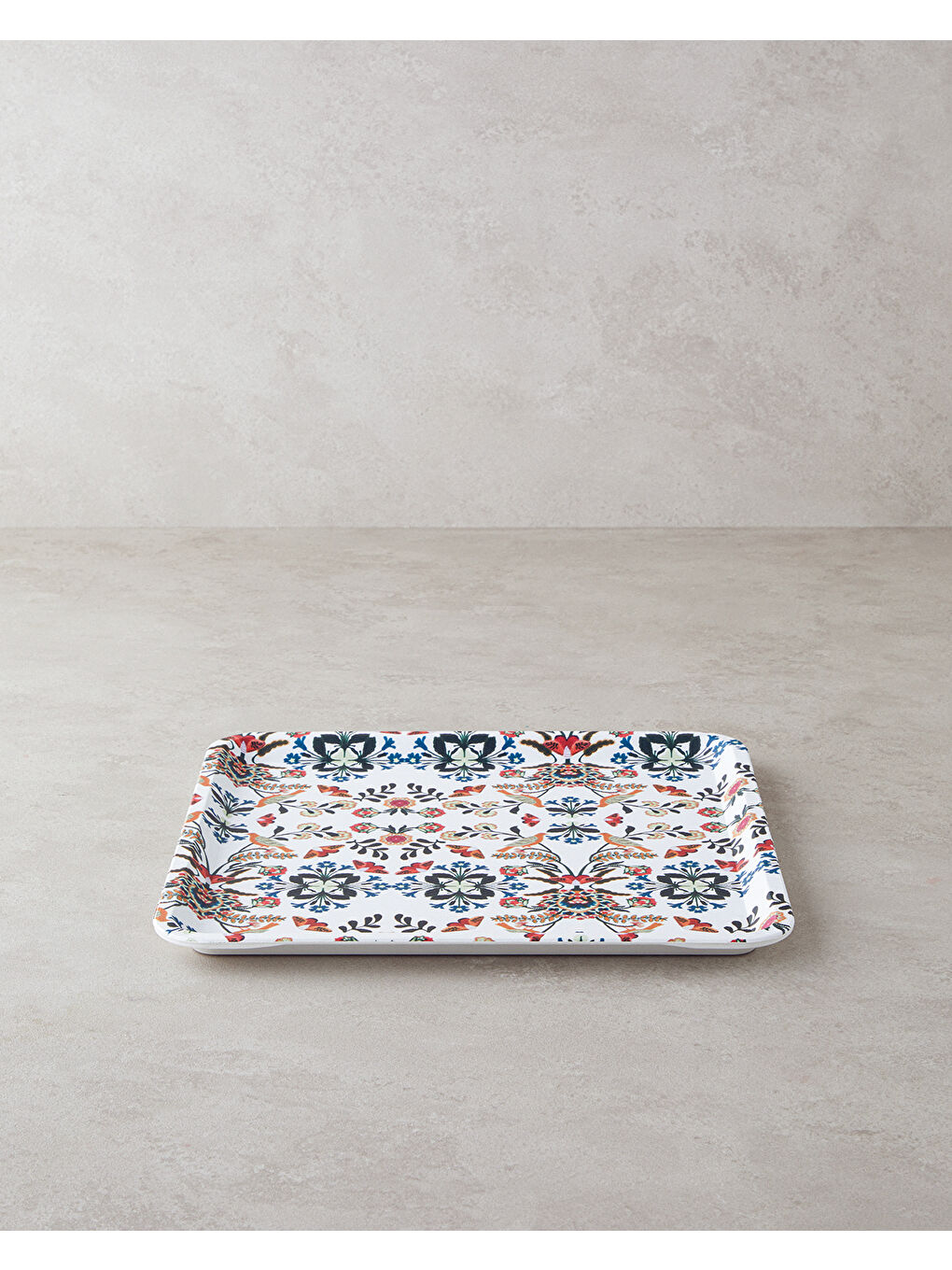 Ekru Perfection Plastik Tepsi Krem