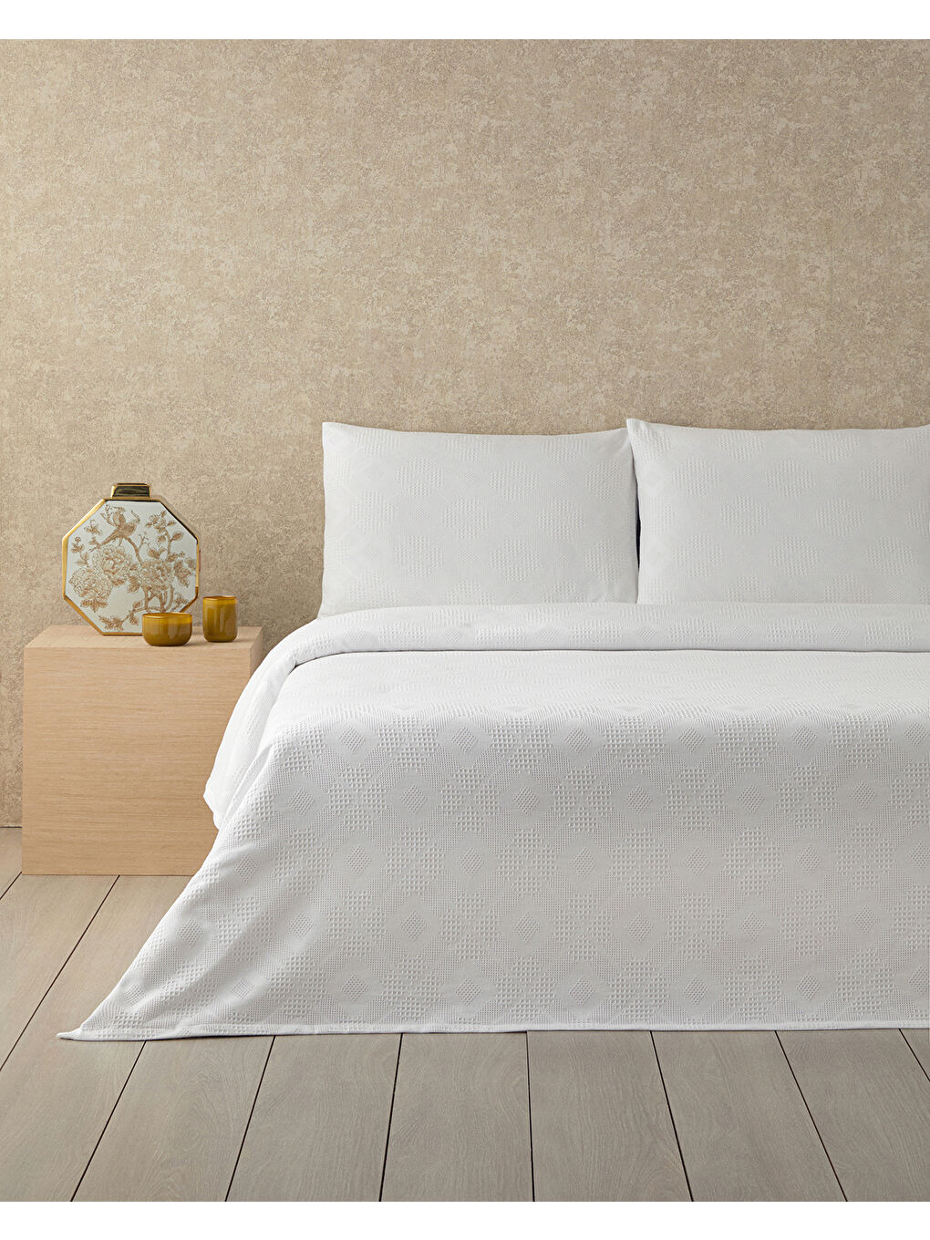 Pearl Pamuklu Çift Kişilik Yatak Örtüsü Takımı Beyaz
