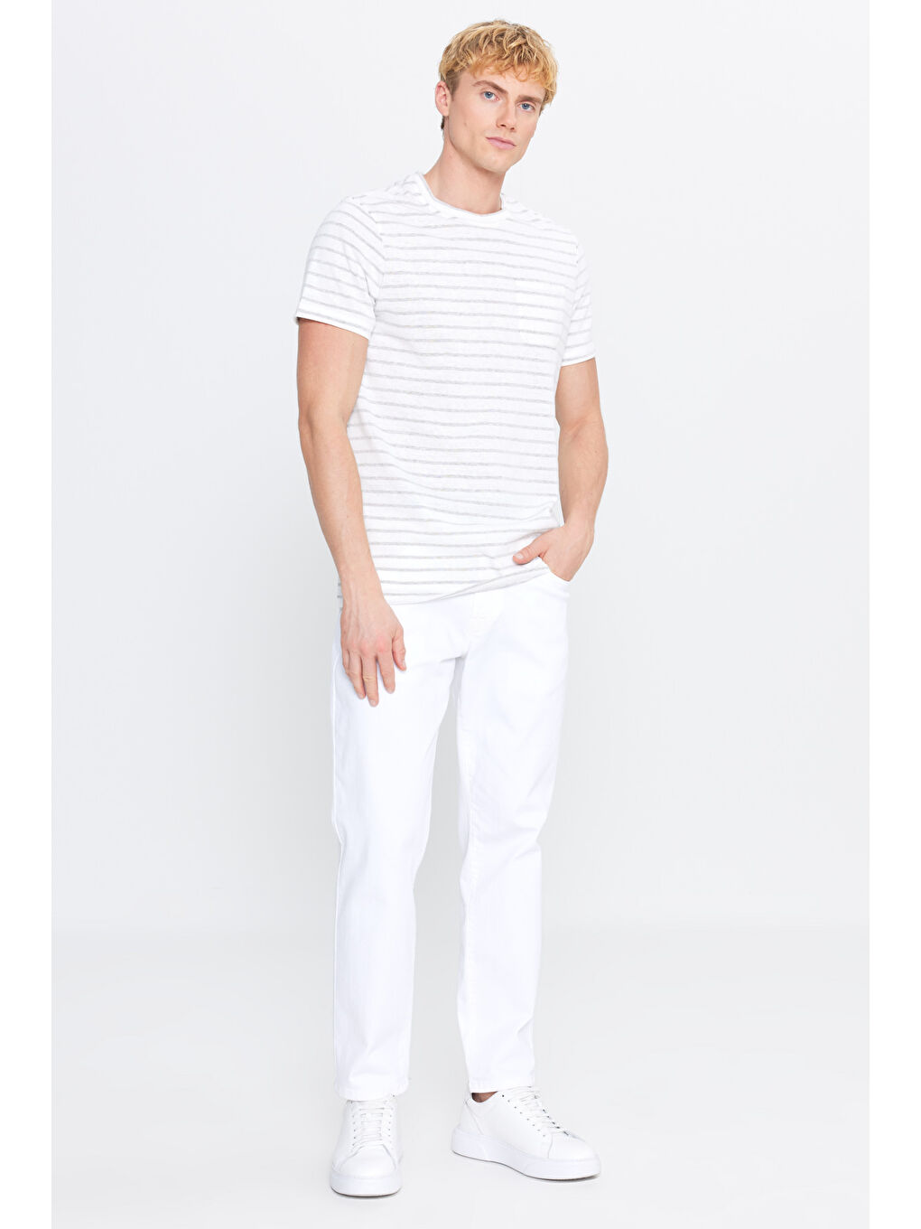 Erkek Ekru-Haki Pamuklu Slim Fit Dar Kesim Çizgili Cepli Bisiklet Yaka Tişört-1