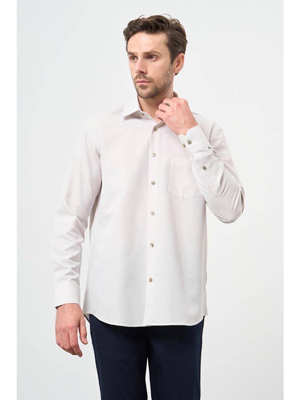 Bej Uzun Kol Kendinden Cepli Pamuklu Classic Comfort Fit Gömlek 1004245213