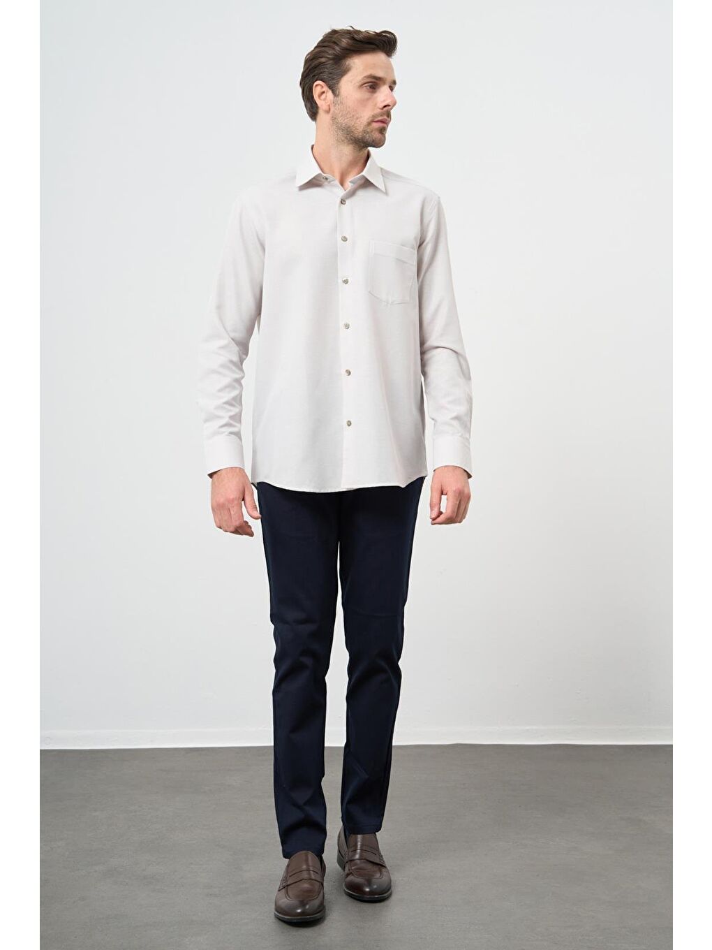 Bej Uzun Kol Kendinden Cepli Pamuklu Classic Comfort Fit Gömlek 1004245213-1