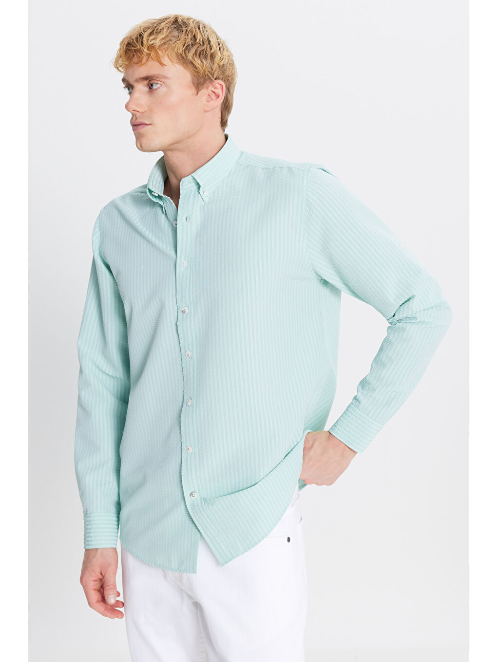 Mavi Erkek Mint Tailored Slim Fit Dar Kesim Düğmeli Yaka Gofre Desenli Gömlek-2