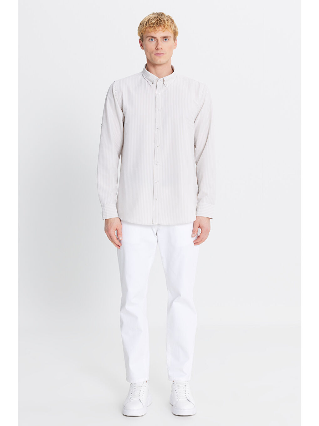 Erkek Bej Tailored Slim Fit Dar Kesim Düğmeli Yaka Gofre Desenli Gömlek-1