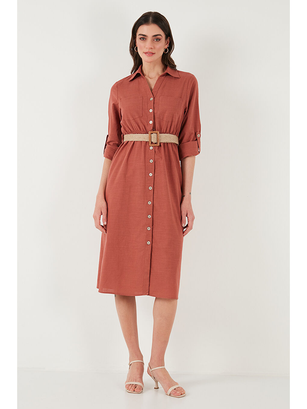 Kahverengi Pamuklu Regular Fit Kemerli Midi Boy Gömlek Kadın Elbise 67810301-4