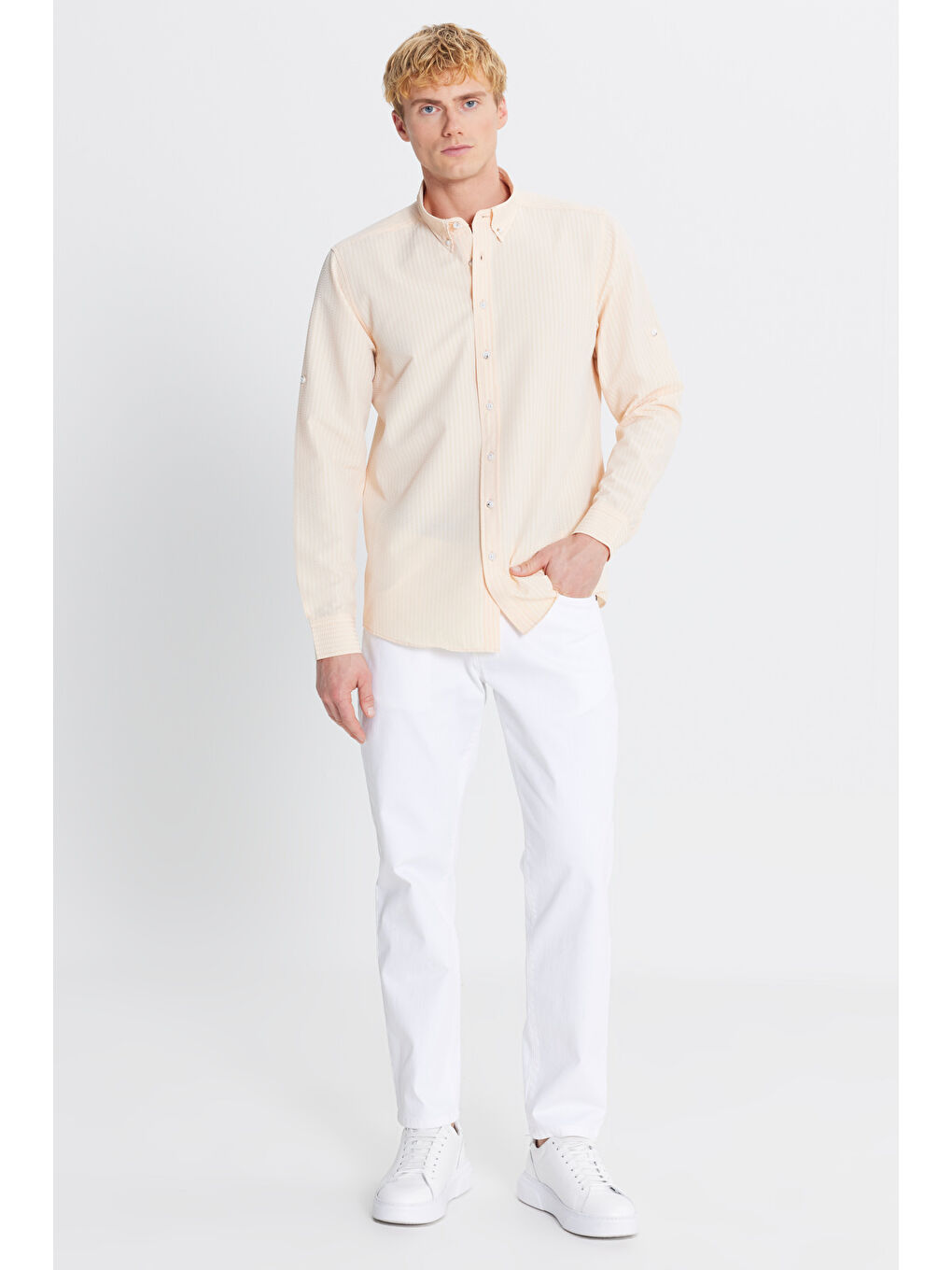 Turuncu Erkek Yavruağzı Tailored Slim Fit Dar Kesim Düğmeli Yaka Gofre Desenli Gömlek-1