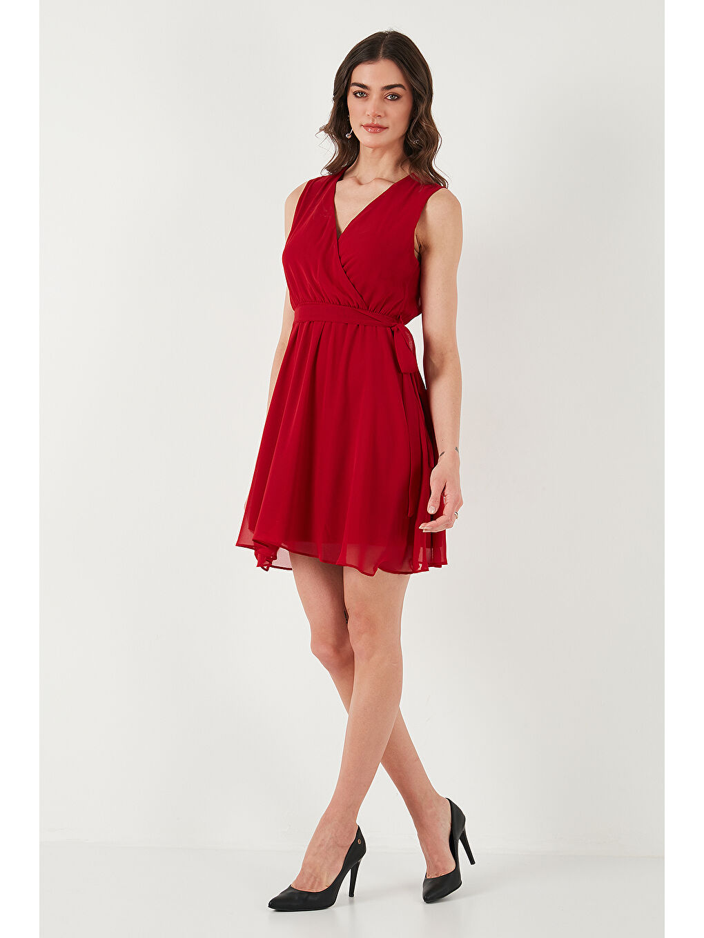 Kırmızı Regular Fit Kruvaze Yaka Bağlama Detaylı Şifon Mini Boy Kadın Elbise 6789075-4